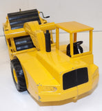 #508EO 1/16 John Deere Elevating Scraper - No Box, AS IS