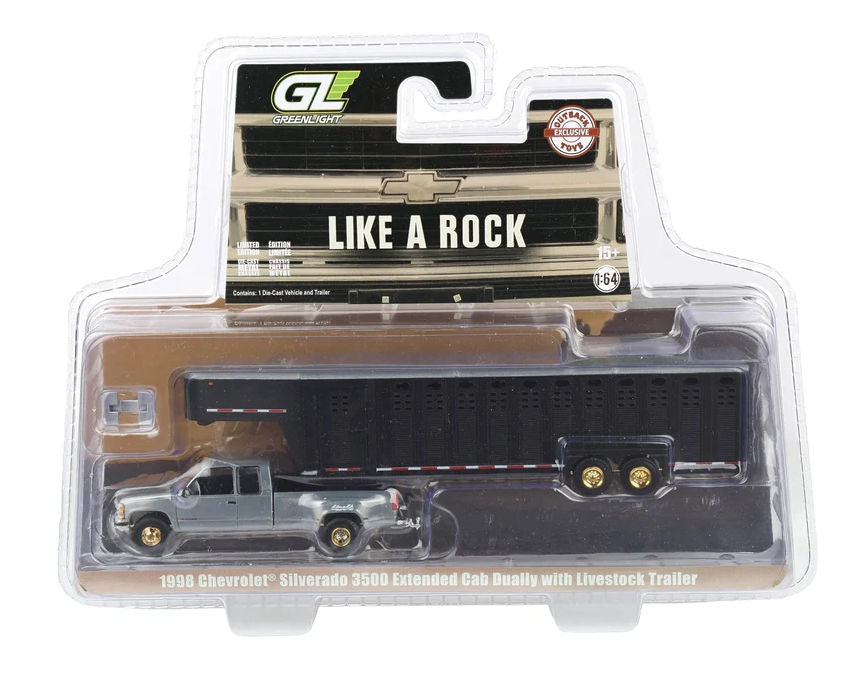 #51587-AR 1/64 1998 Chevrolet Silverado 3500 Extended Cab Dually Pickup with Vertical 3-Hole Gooseneck Livestock Trailer - Raw Metal Chase