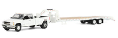 #51588A 1/64 Olympic White 1998 Chevrolet Silverado 3500 Extended Cab Dually Pickup with Gooseneck Flatbed Trailer