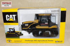 #55001 1/32 Cat Challenger 95E Agricultural Tractor, Pre-Owned