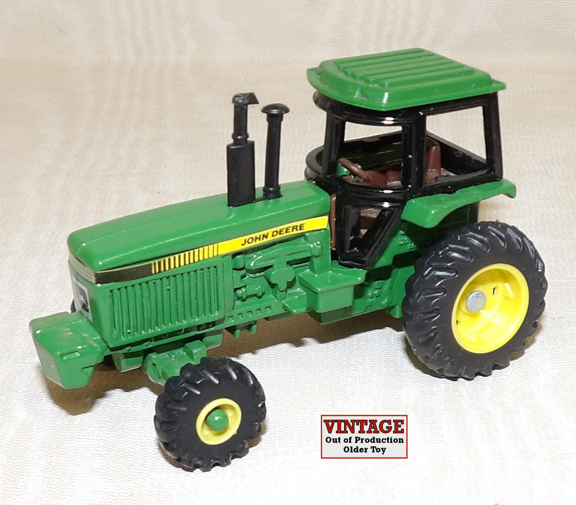 #5517 1/64 John Deere "4450" MFD Tractor - no package