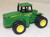 #551EO 1/64 John Deere 8850 4WD Motorized Tractor - No Package, AS IS