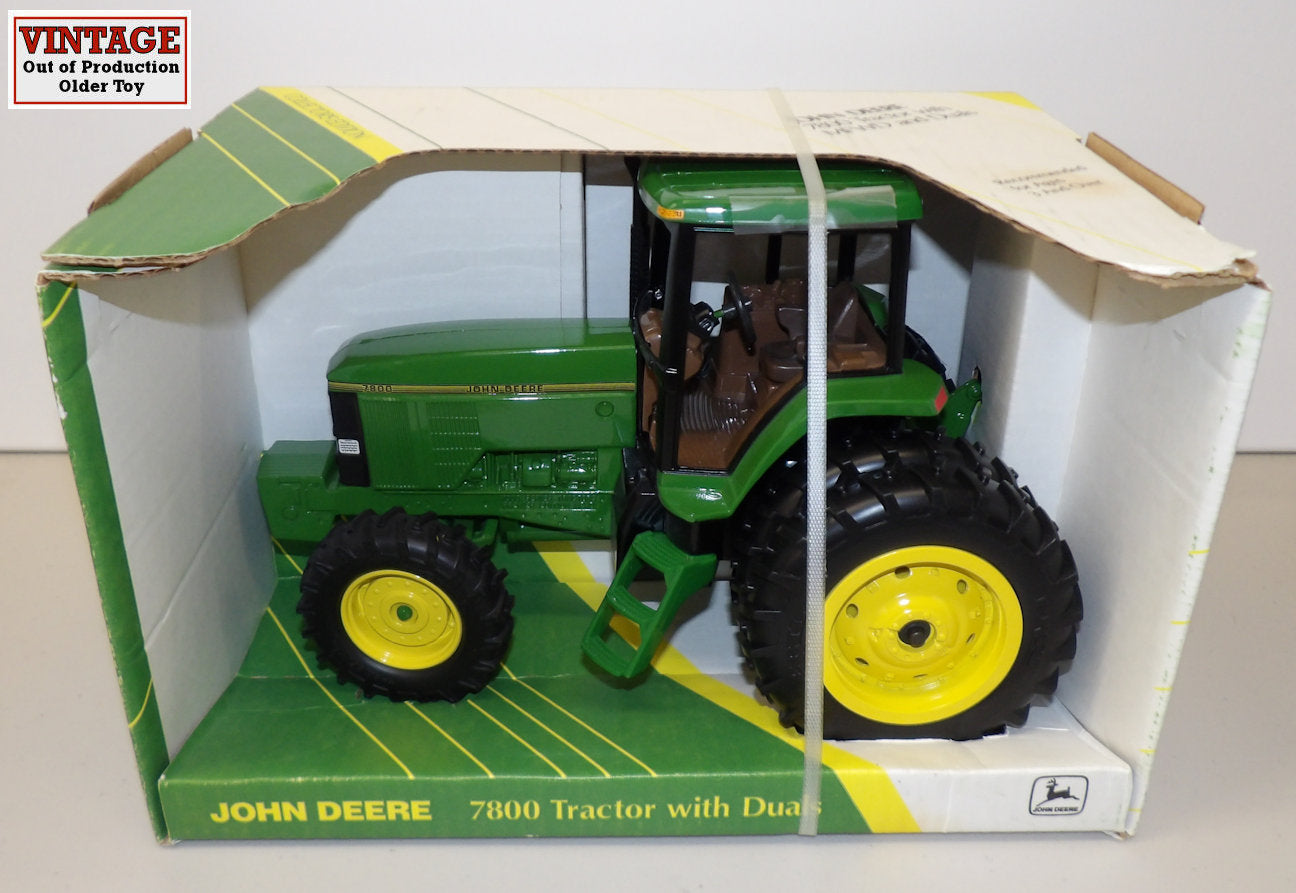 #5619CA 1/16 John Deere 7800 Tractor with MFWD and Duals, Collector Edition