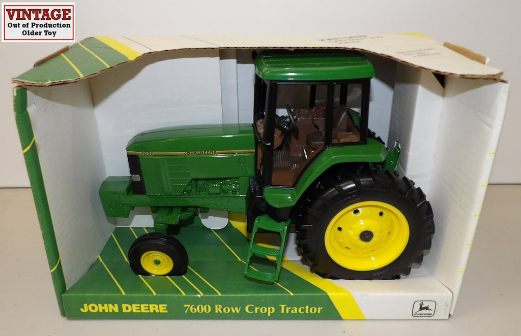 #5627DO 1/16 John Deere 7600 Row Crop Tractor