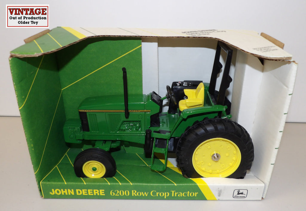 #5666DO 1/16 John Deere 6200 Row Crop Tractor with ROPS