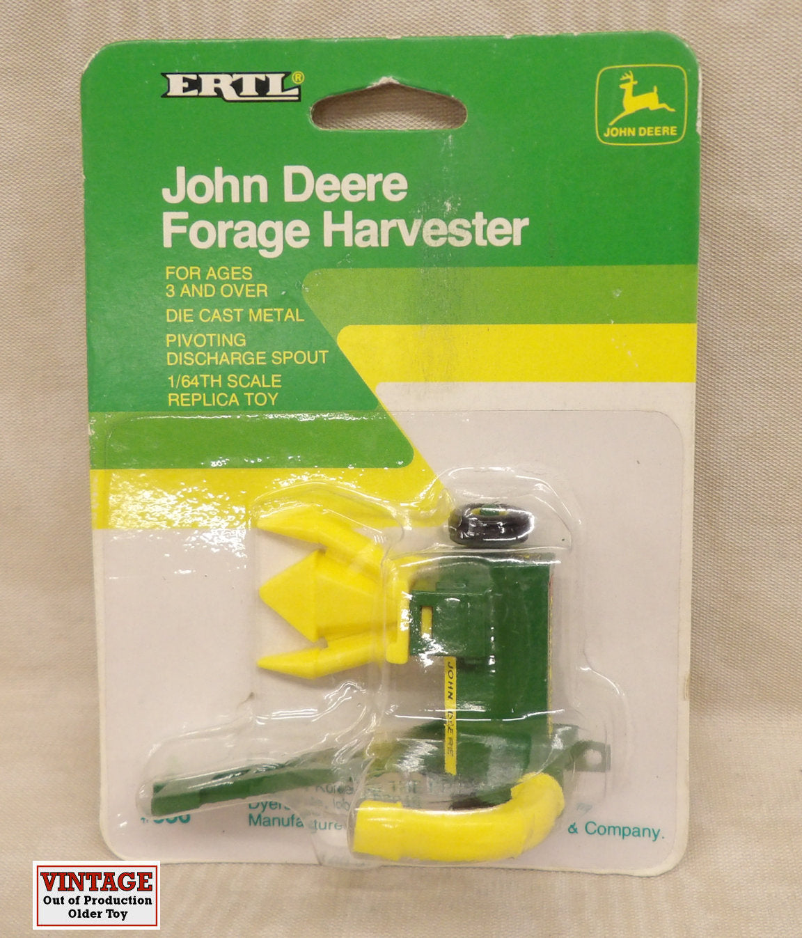 #566FO 1/64 John Deere Forage Harvester, Pull Type