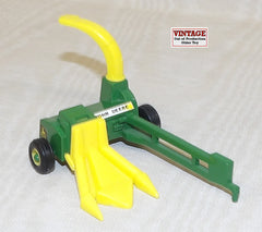 #566FO 1/64 John Deere Forage Harvester - No Package, AS IS