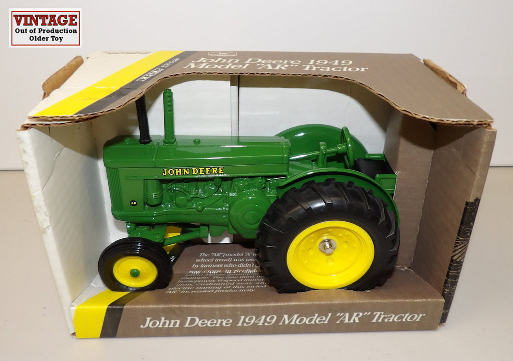 #5680 1/16 John Deere 1949 Model AR Tractor