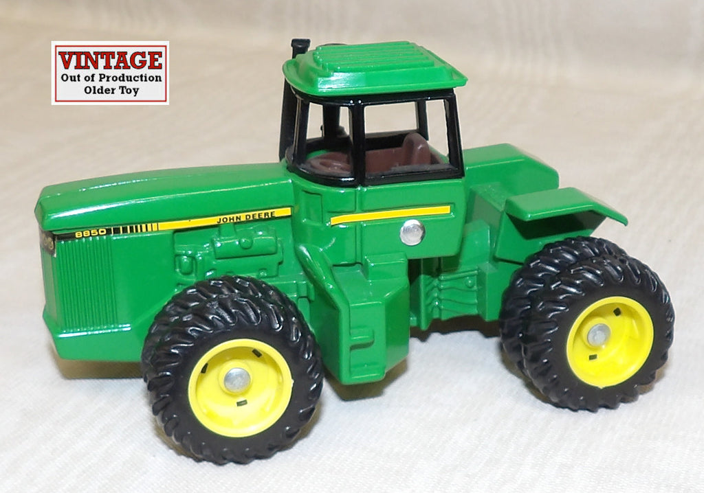 #575 1/64 John Deere 8850 4WD Tractor, Light Green Version - No Box, AS IS