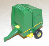 #586FO 1/64 John Deere Round Baler with Bale - No Package, AS IS