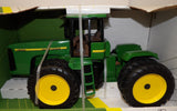 #5915 1/16 John Deere 9300 4WD Tractor with Duals