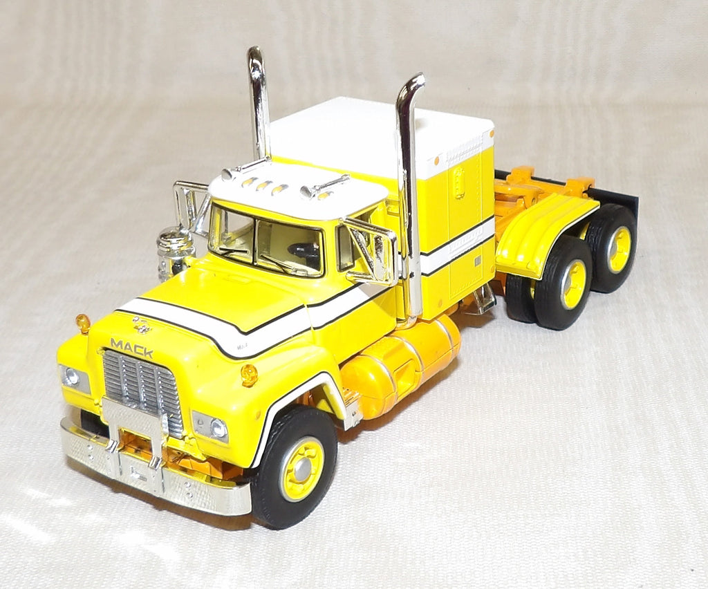 #60-1250C 1/64 Yellow & White Mack R Model Cab with Sleeper Bunk - No Box