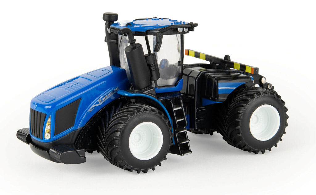 #61012 1/64 New Holland T9.700 PLM 4WD Tractor with LSW Tires, Prestige Collection