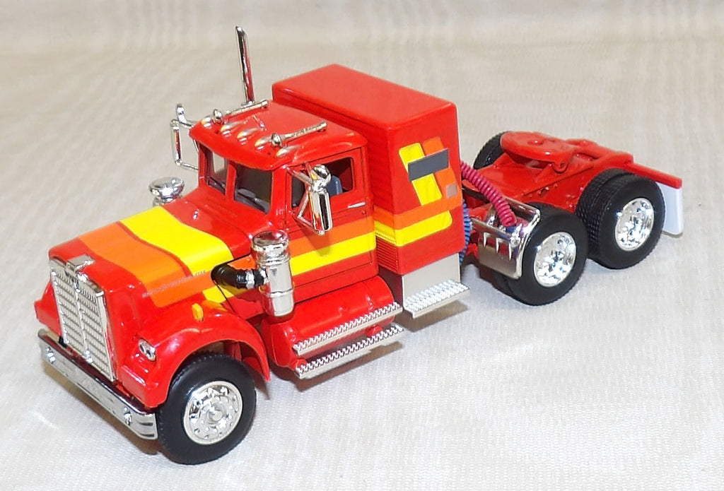 #619451 1/64 Red White Western Star 4900 with 36" Sleeper - No Box