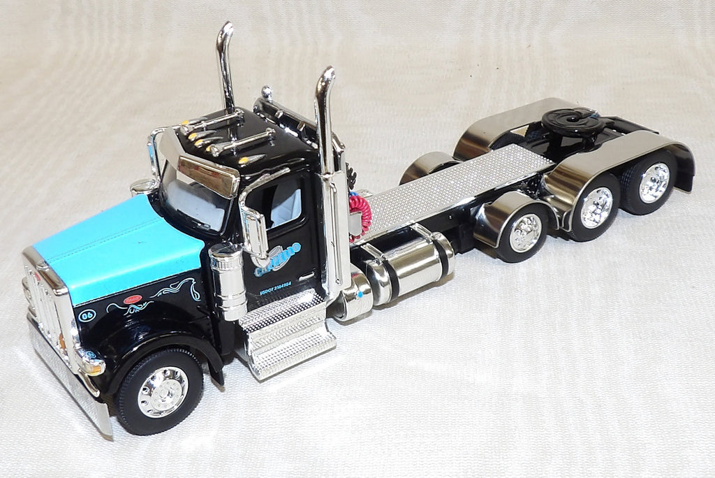 #622671 1/64 Capello Heavy Transport Peterbilt Model 589 Day Cab - No Box