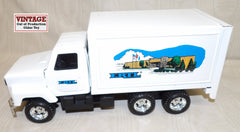 #6738EO 1/25 Ertl International S-Series Delivery Truck - no box