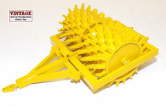 #70-0181 1/25 Sheep's Foot Compactor