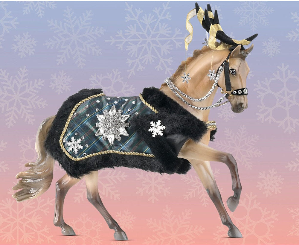 #700126 1/9 Highlander, 2023 Holiday Horse