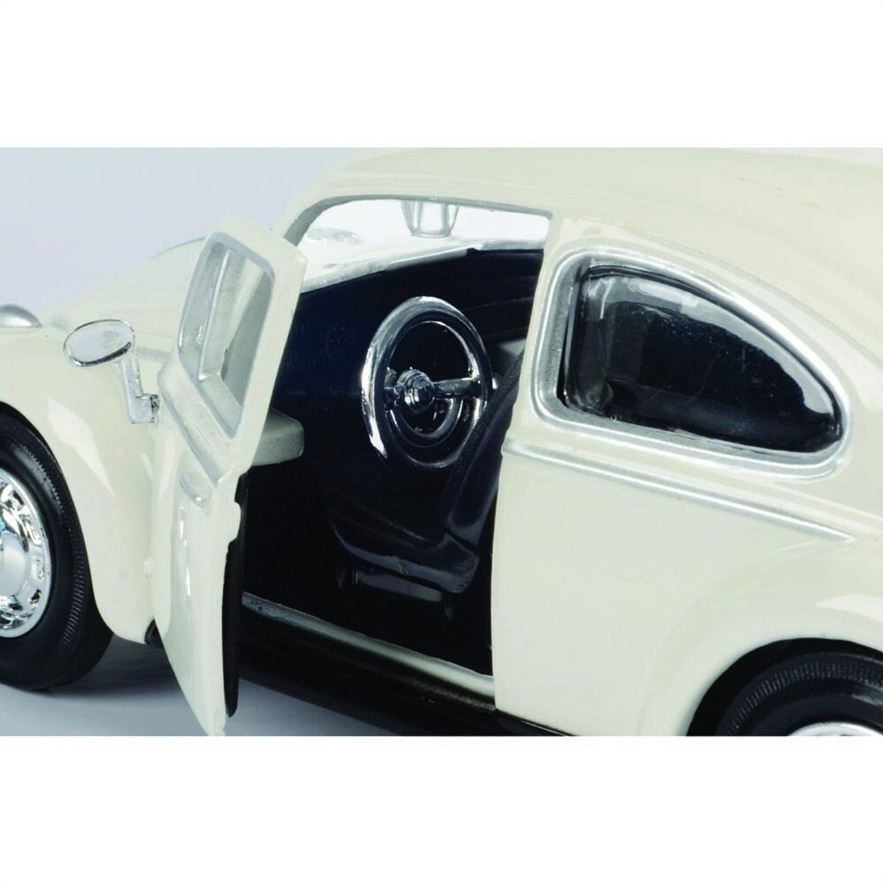 #79854 1/24 White 1966 Volkswagen Beetle - On Her Majesty's Secret Ser ...