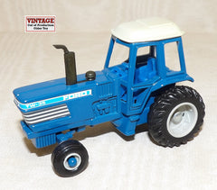 #832FO 1/64 Ford TW-35 Tractor - No Package