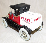 #9794 1/25 Ertl Toys 1918 Ford Model T Runabout Coin Bank
