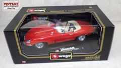 #B3026 1/18 1961 Jaguar E Cabriolet Convertible - Red
