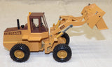 #C2426 1/35 Case 621 Wheel Loader with 4-in-1 Bucket and Attachments