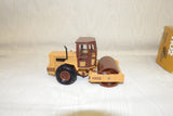 #C2703 1/35 Case 1102 Roller, Pre-Owned