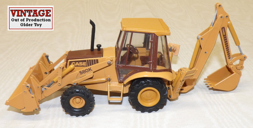 #C2934 1/35 Case 580K Loader Backhoe with 4 Wheel Drive & 4-in-1 Bucket