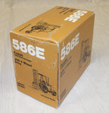 #C2993 1/35 Case 586E Construction King Forklift with 4-Wheel Drive