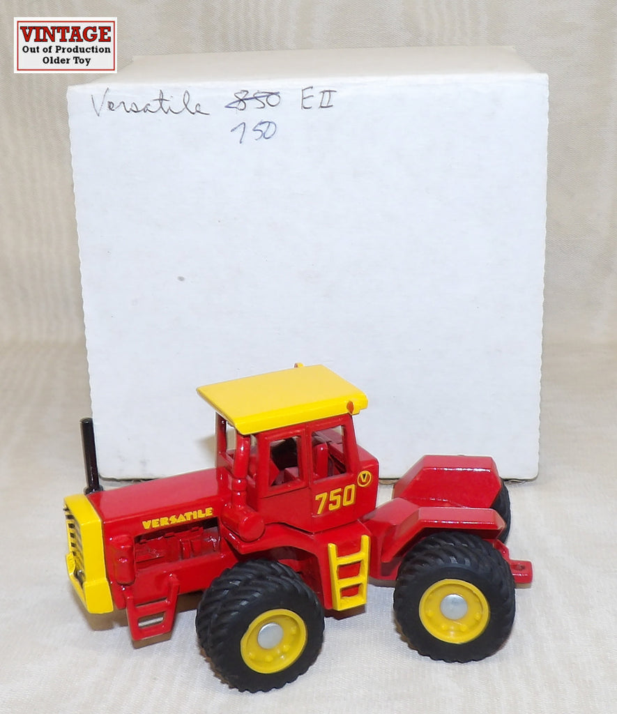#CB1404 1/64 Versatile 750 4WD Tractor with Duals - Custom Built, AS IS
