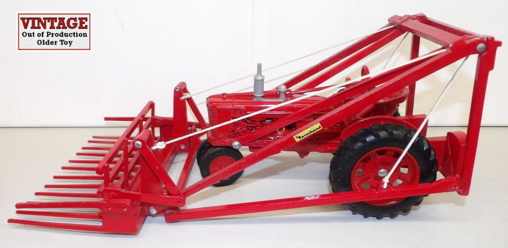 #CB1589 1/16 Custom Farmall H with Farmhand Loader - No Box, AS IS