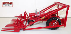#CB1589 1/16 Custom Farmall H with Farmhand Loader - No Box, AS IS