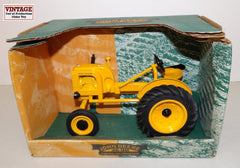 #JDM069 1/16 John Deere LI Tractor, Industrial Yellow