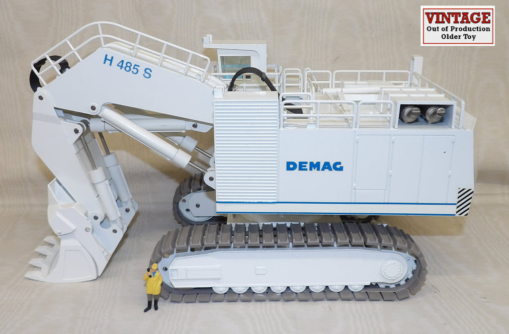 #NZG357 1/50 Demag H 485 S Hydraulic Mining Shovel Excavator, White, Pre-Owned