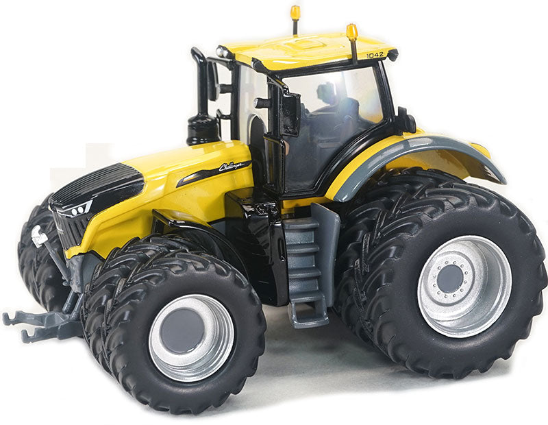 #SCT986 1/64 Challenger 1042 Tractor with Front and Rear Duals