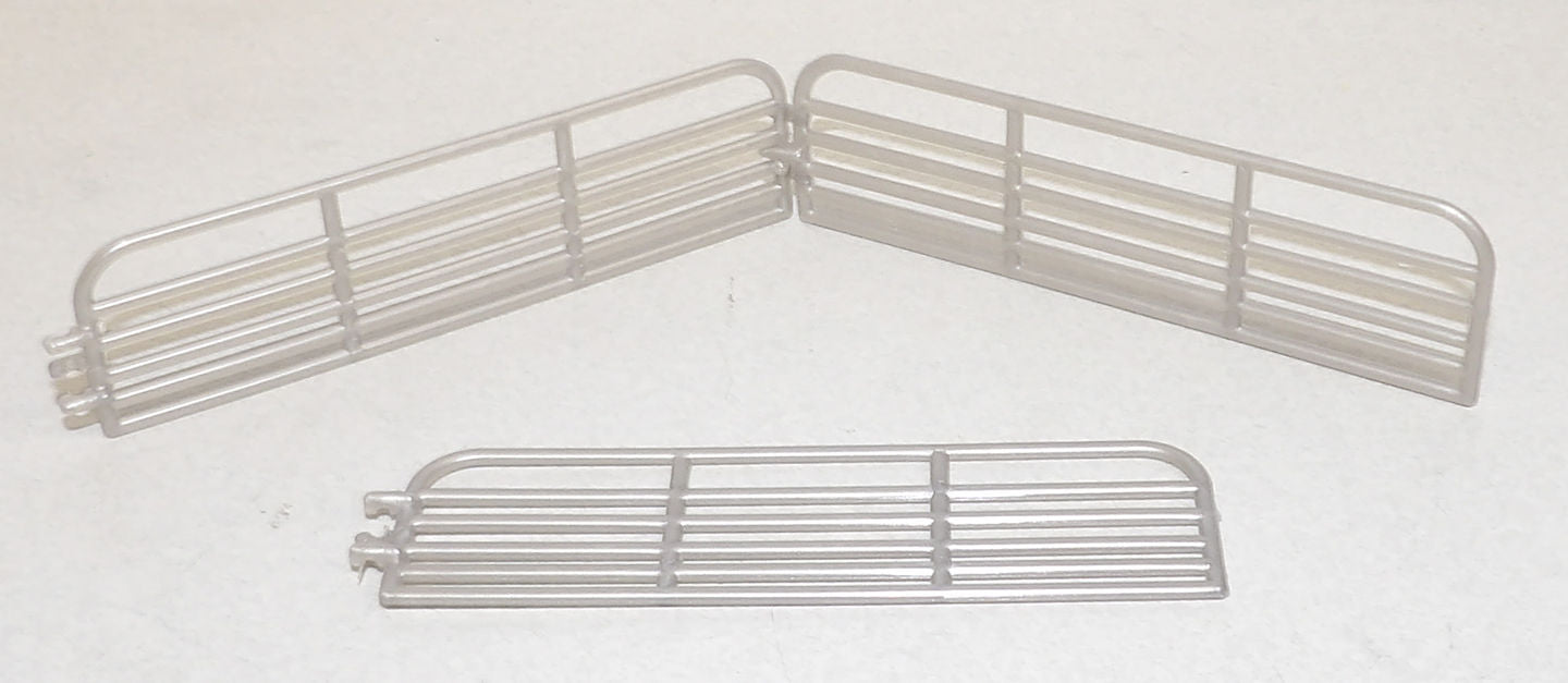 #ST440 1/64 Gray 16' Cattle Gates | Action Toys