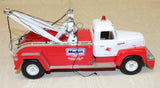 #SY1173 1/34 Mobil Service 1957 International R-200 Tow Truck - Bad Winch Lines, AS IS