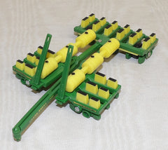 #SY153 1/64 John Deere Model 7200 12-Row Planter - Missing Marker Arm Ends, AS IS