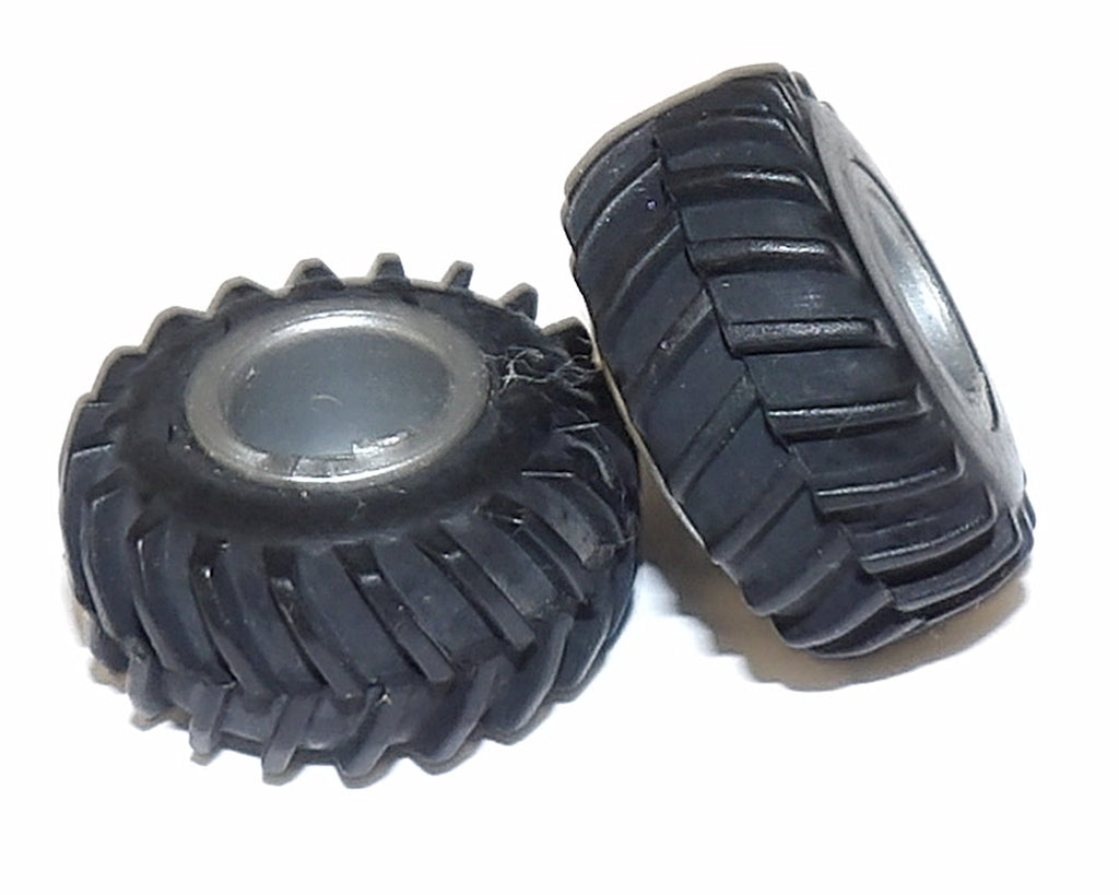 #SY220 1/64 Rubber Tires with Silver Rims, 1" x 1/2"
