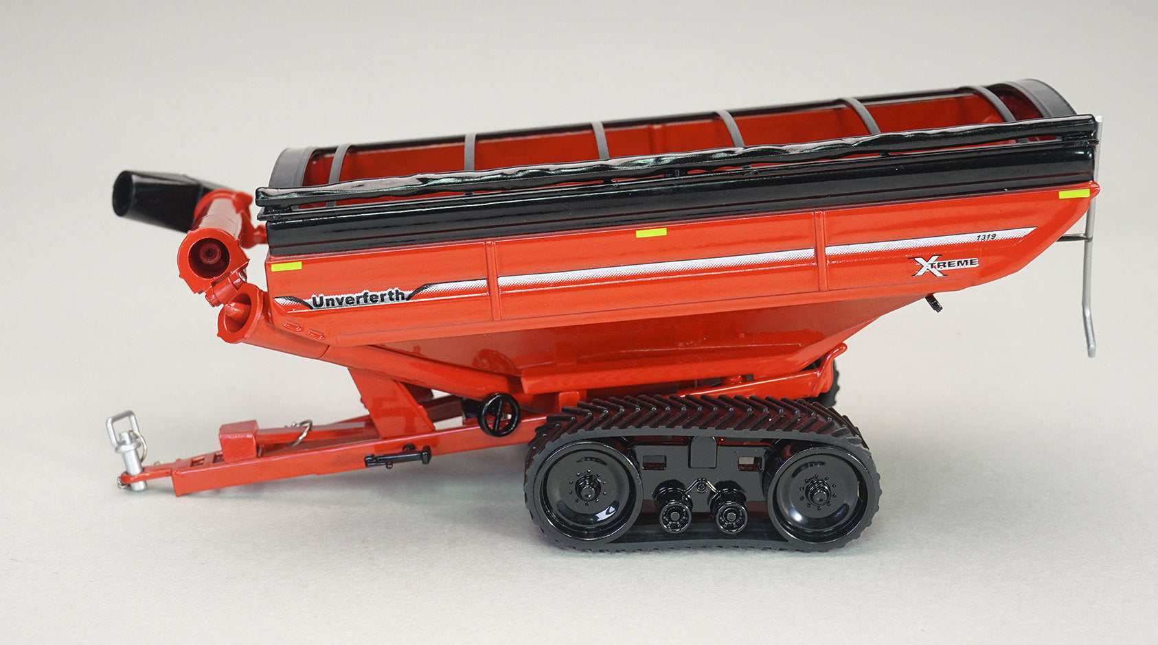 #UBC027 1/64 Red Unverferth X-Treme 1319 Grain Cart with Tracks