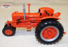 #ZJD1510 1/16 Case DC-3 Gas Narrow Front Tractor