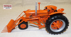 #ZJD1699 1/16 Case DC-3 Gas Narrow Front Tractor with Loader