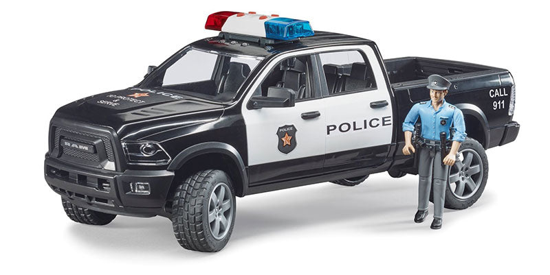 #02505 1/16 Police Dodge Ram 2500 Power Wagon with Policeman