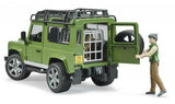 #02587 1/16 Land Rover Defender Wagon with Forester & Dog