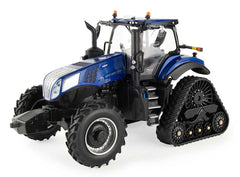 #13944 1/32 New Holland Genesis T8.435 SmartTrax Tractor with PLM Intelligence