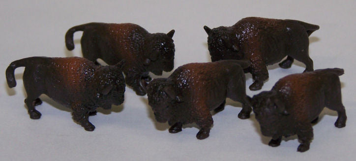 HO 1/87 Scale Bison (Buffalo) Animal Set – Painted Plastic Figures For Model Railroads & Dioramas