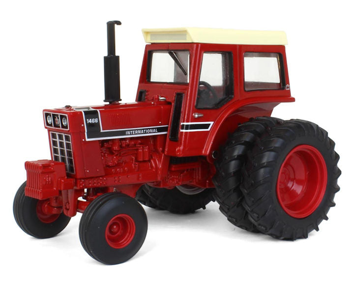 #44272 1/32 International Harvester 1466 Tractor with Duals