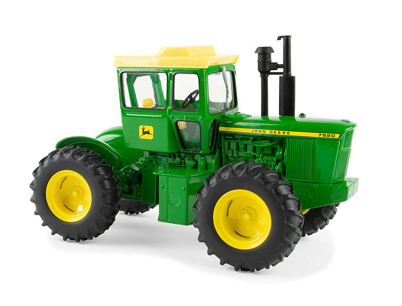 #45866 1/32 John Deere 7520 4WD Tractor with Single Wheels