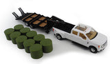 #46631 1/32 Ford F-350 Pickup with Gooseneck Trailer & Round Bales